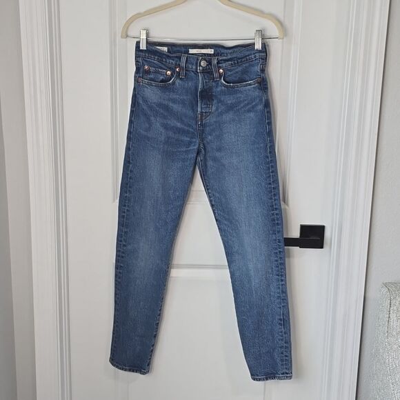 Levi's Premium Denim Wedgie High Rise Straight Fit Button Fly Jeans - Size 25 - Picture 3 of 15